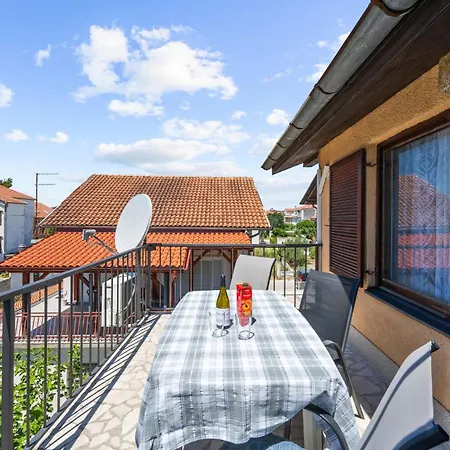 In With Wifi * Vodice